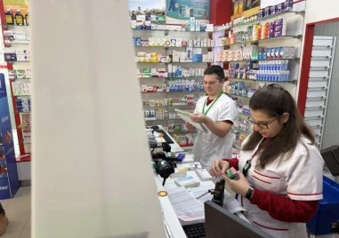Закъснели плащания застрашават доставките на лекарства