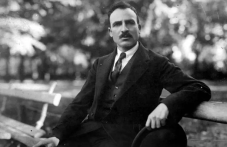 76 години от смъртта на Елин Пелин - един от най-големите ни писатели