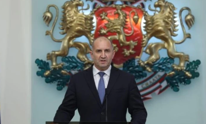 Президентът с извънредно изявление: Предсрочните избори са единственият път напред