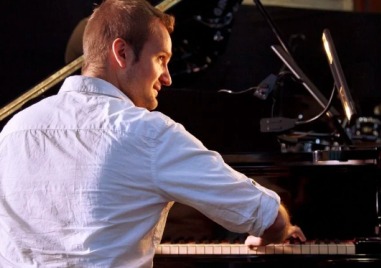 Латино джаз вулкан избухва в Пловдив с Dan Costa Quartet