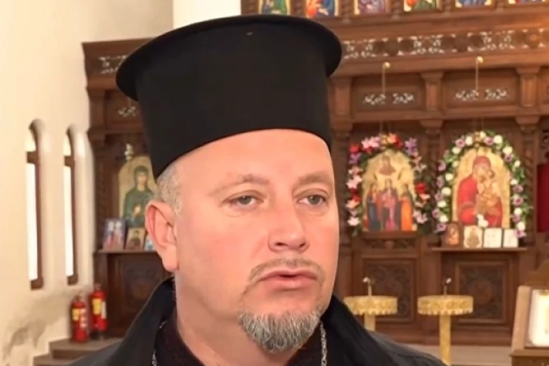 Крадци посегнаха на новата църква в Стряма