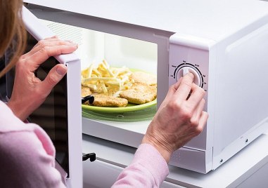 На този ден: Патентована е микровълновата печка