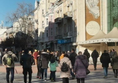 Неделя в Пловдив - дъждът спира, слънцето се показва