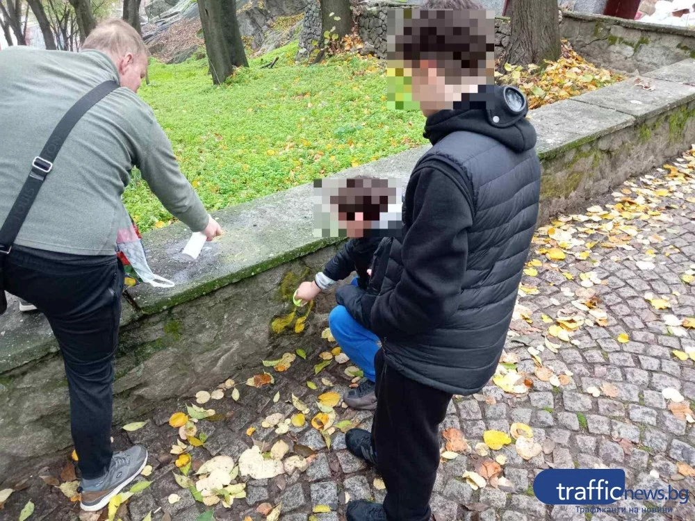 Искахме момичета да ни последват! Седмокласници драскат Instagram профили по Сахат тепе