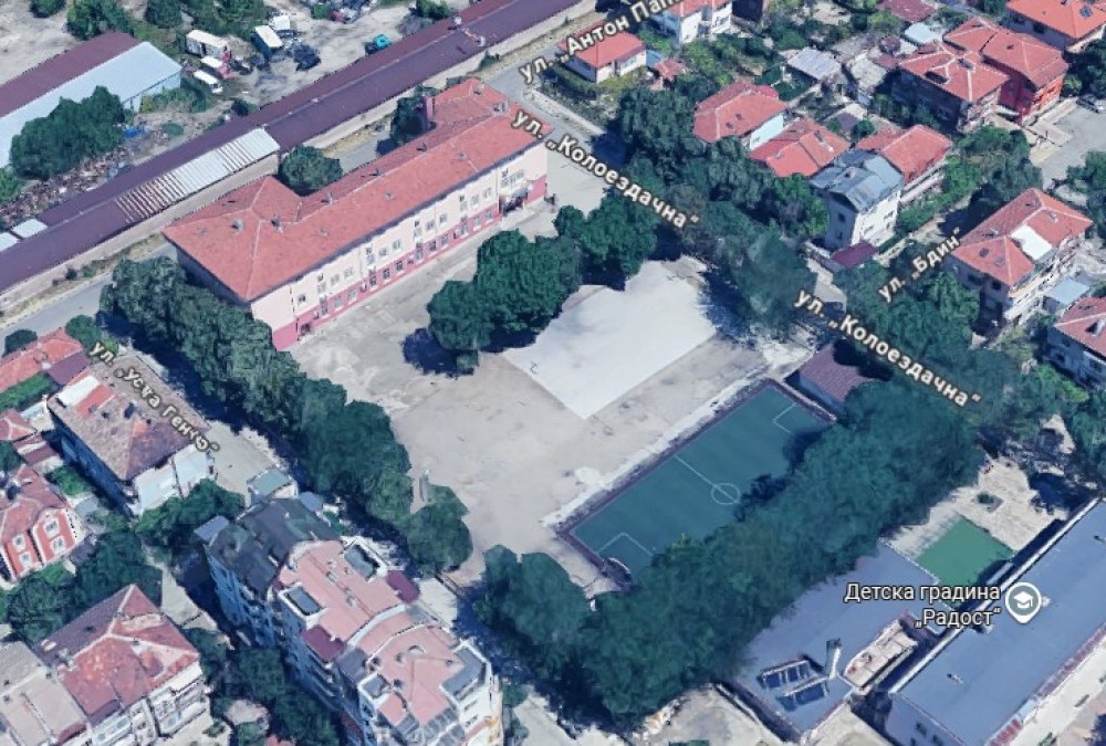 Още едно училище в Пловдив получава физкултурен салон, проектират пристройка за друго