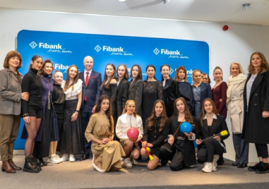 Fibank представи традиционния си благотворителен календар в подкрепа на художествената гимнастика