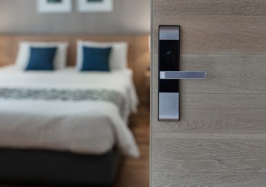 Скок на измамите за вили и къщи за гости преди празниците