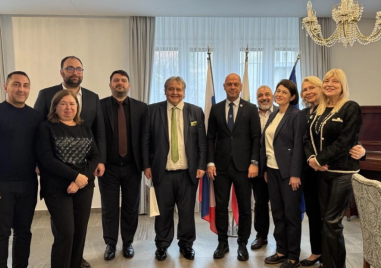 Започват инициативи за популяризиране на авиолинията между Пловдив и Братислава