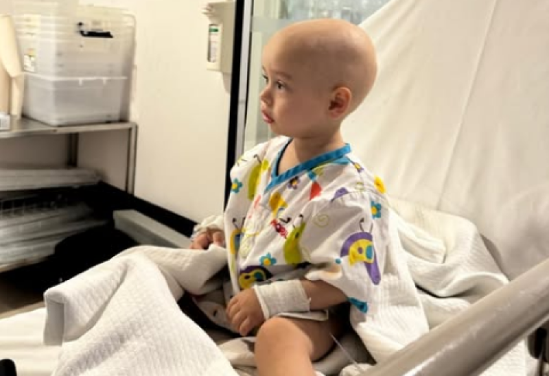 Малкият Васи отново се бори за живота си и отново има нужда от нас