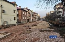 До месец пускат първата част от „Генерал Колев“,  пловдивчани се жалват от кал и опасни ями