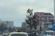 Община Пловдив спечели неравната битка със… светофара? Ще разберем на сутринта