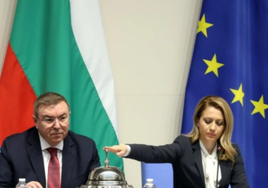 Парламентът прие оставката на кабинета „Желязков“ с пълно мнозинство