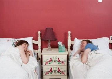 Учени: Ако партньорите спят отделно, се радват на добро здраве,
