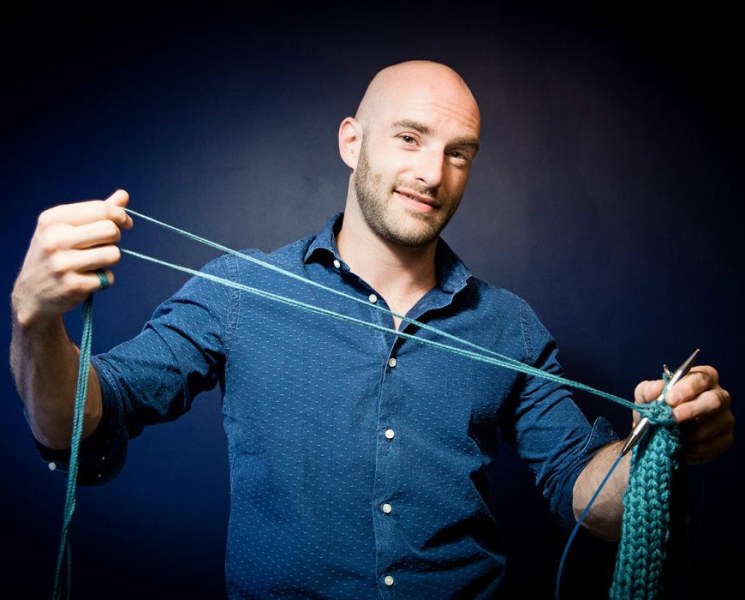 „Бабини“ хобита, към които днешните млади се завръщат