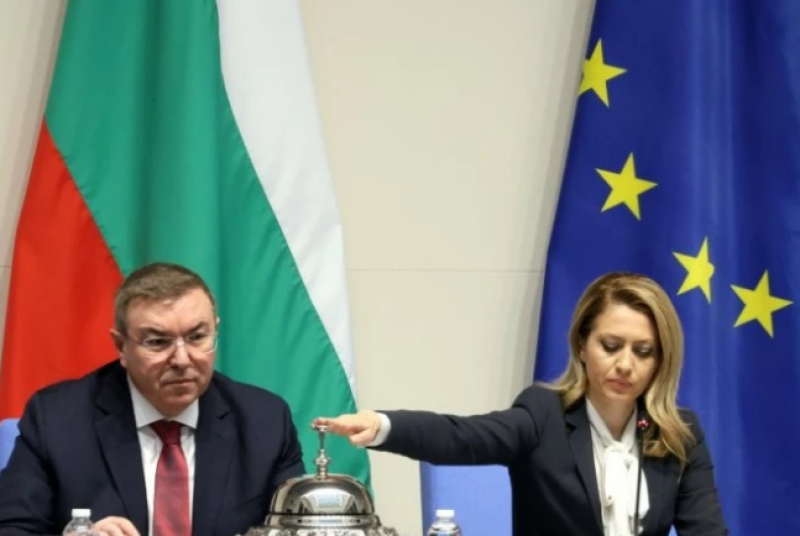 Парламентът прие оставката на кабинета „Желязков“ с пълно мнозинство