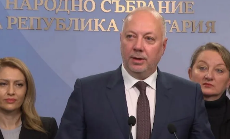 Правителството в оставка се събира, дневният ред е от 52 точки