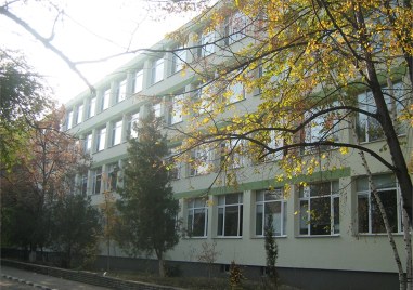 МОН награди 14 директори от Пловдив, Асеновград и Раковски за високи резултати и иновативно управление