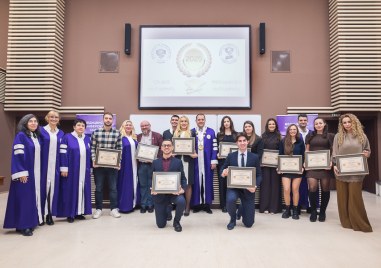 Тържествено връчиха наградите „Студент и преподавател на годината 2025“ на МУ-София