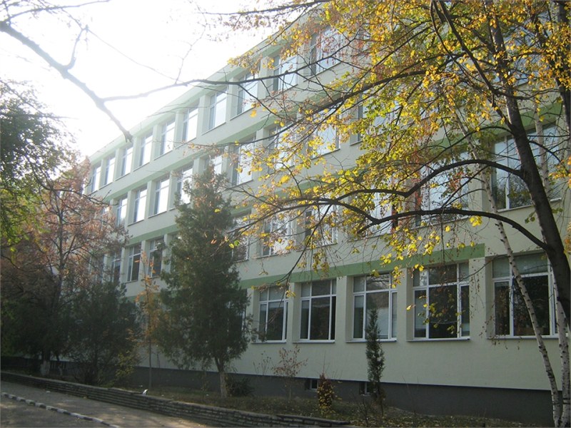 МОН награди 14 директори от Пловдив, Асеновград и Раковски за високи резултати и иновативно управление