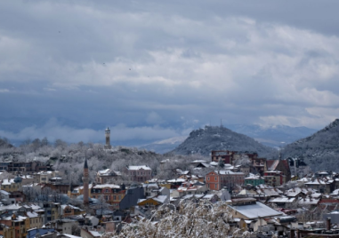 Климатолог: До Коледа - кално, след това да очакваме сняг