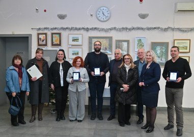 Община Марица подкрепи 265 деца в неравностойно положение за Коледните празници