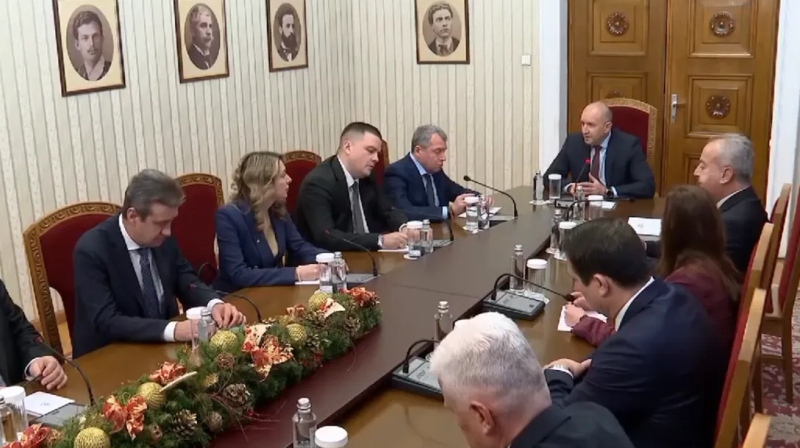 И ИТН влязоха на консултации при президента