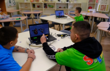 Ученици правиха дисекция на сърдечен мускул в новия STEM център на ПГБТ