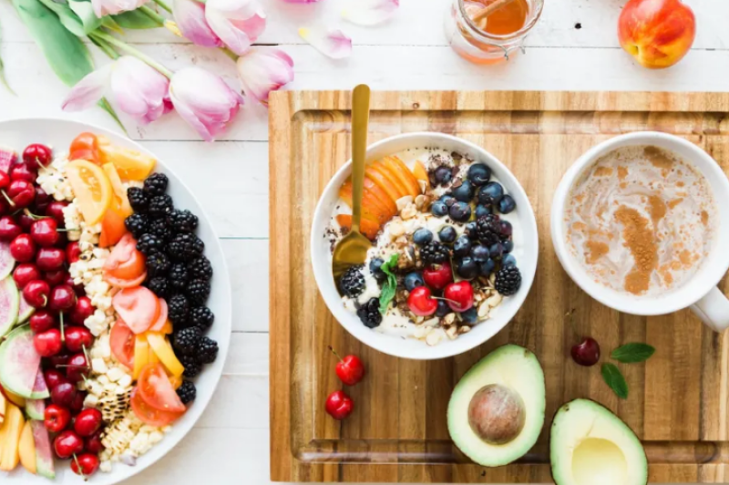 Бързи балансирани закуски за старт на деня и добро здраве