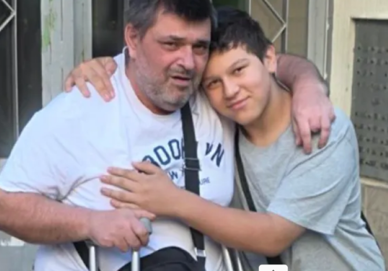 Откраднаха колата и инвалидната количка на болен самотен баща