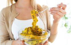 Кои храни активират хормоните на стройната фигура