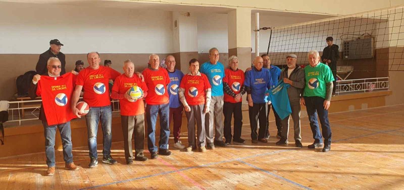 Почетоха легендарен треньор в първомайското село Искра с мемориален турнир