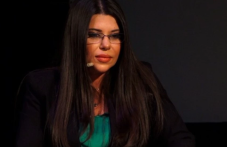 Тина Ивайлова: Свободата на словото не се измерва с кафе пред камерите, а с това кой остава, когато камерите ги няма!