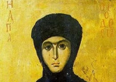 Мъченица Евгения и преподобни Николай воин, българин, почитаме днес