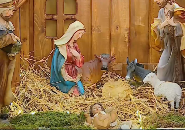 Деца от Житница създадоха Витлеемската пещера