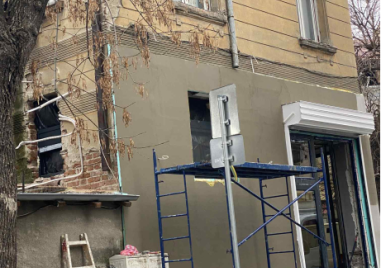 Ремонти по “Карловска“ - пример как се губят старини с мълчаливото съгласие на институциите