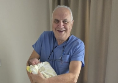 Проф. Пехливанов: Работата на „Селена“ протича нормално, пациентите могат да бъдат спокойни