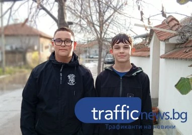 С две лопати и големи сърца: Историята на Иван и Петър от Ново село