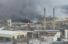 Пловдив отново диша отрова, горящи боклуци обгазиха “Източен“