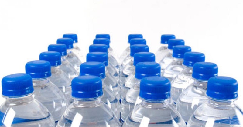 Нови, по-либерални правила на ЕС за пластмасовите бутилки