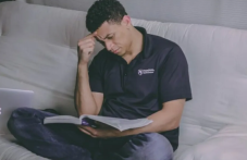 Книгите, които пренареждат мисленето: 10 заглавия, след които вече не сте същите