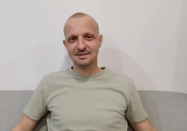 Млад мъж има нужда от помощ за животоспасяващи лекарства