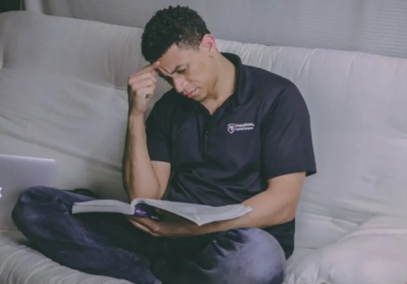 Книгите, които пренареждат мисленето: 10 заглавия, след които вече не сте същите