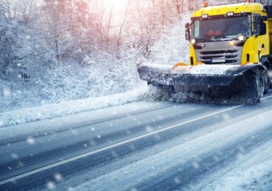 АПИ: 424 снегорина са на терен, пътищата са почистени и проходими