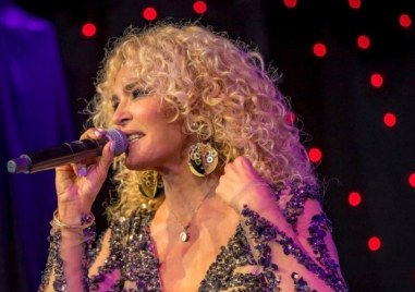 Ищар празнува 30 години на сцената с концерт в Пловдив