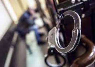 Извършители на две кражби се озоваха в ареста на Шесто РУ