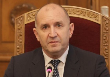 Президентът връчва днес първия мандат за съставяне на правителство