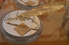 Търсят се талантливи поети за Националната награда “Иван Николов“