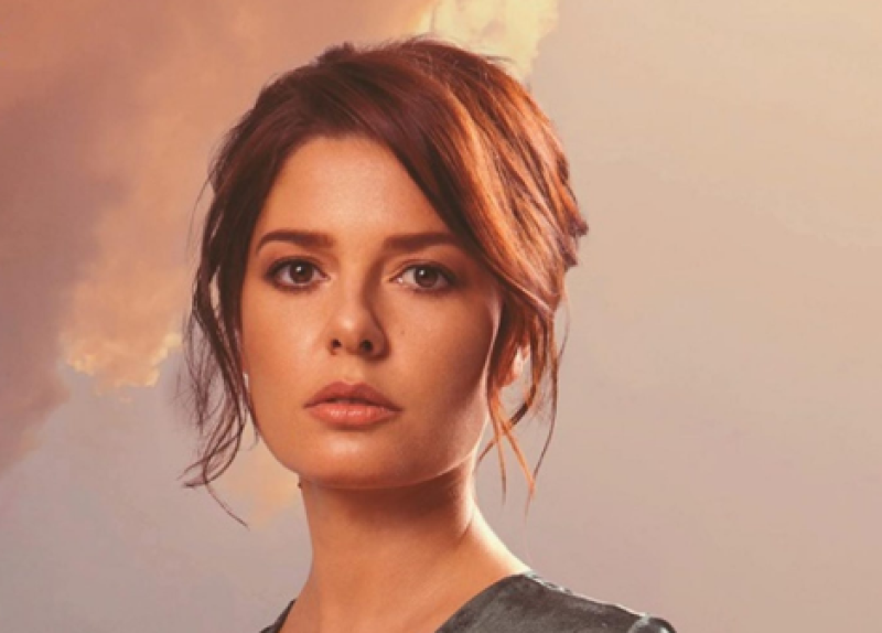 Александра Сърчаджиева гостува с “На живо и отвъд това“ в Пловдив