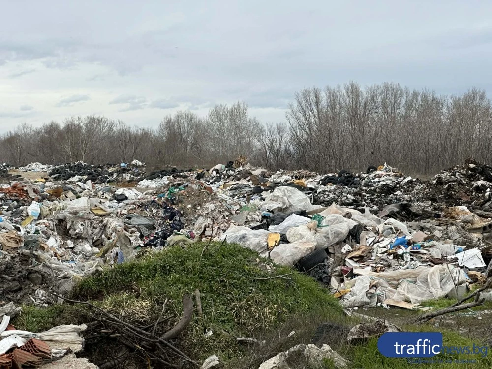 Огромно сметище се появи в поречието на Марица, кметът на „Източен“ взима мерки