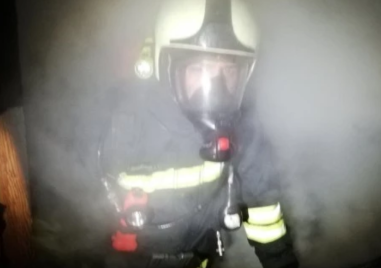 Пожар в помещение за отглеждане на патици в Пловдивско